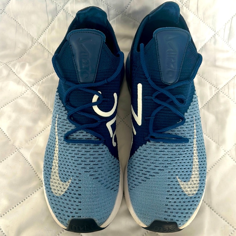 Nike Air Max 270 Flyknit- work blue and white size 7.5